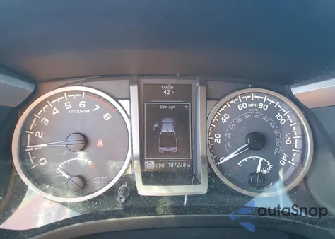 2017 Toyota Tacoma Double Cab z USA, uszkodzony, nr VIN 5TFAZ5CN6HX027396